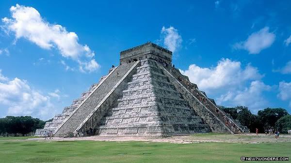 Pyramid at Chichén Itzá