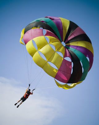 parachute Pictures, Images and Photos