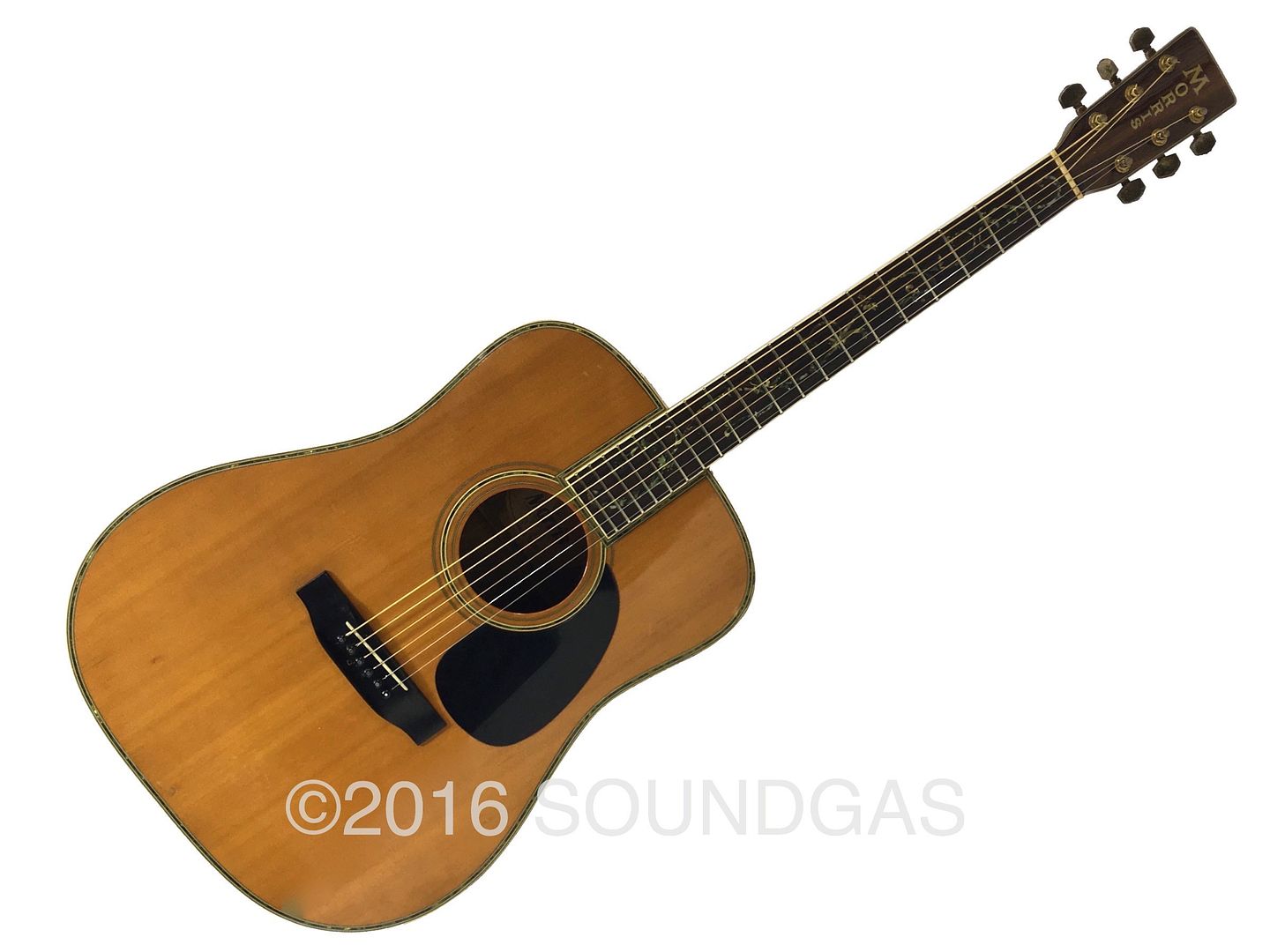  photo Morris-W65M-Acoustic-Guitar-1.jpg