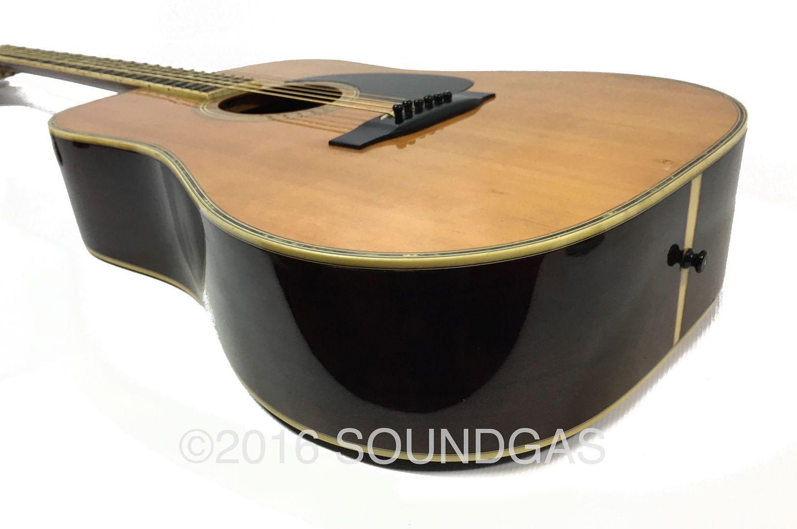  photo Morris-W65M-Acoustic-Guitar-11.jpg