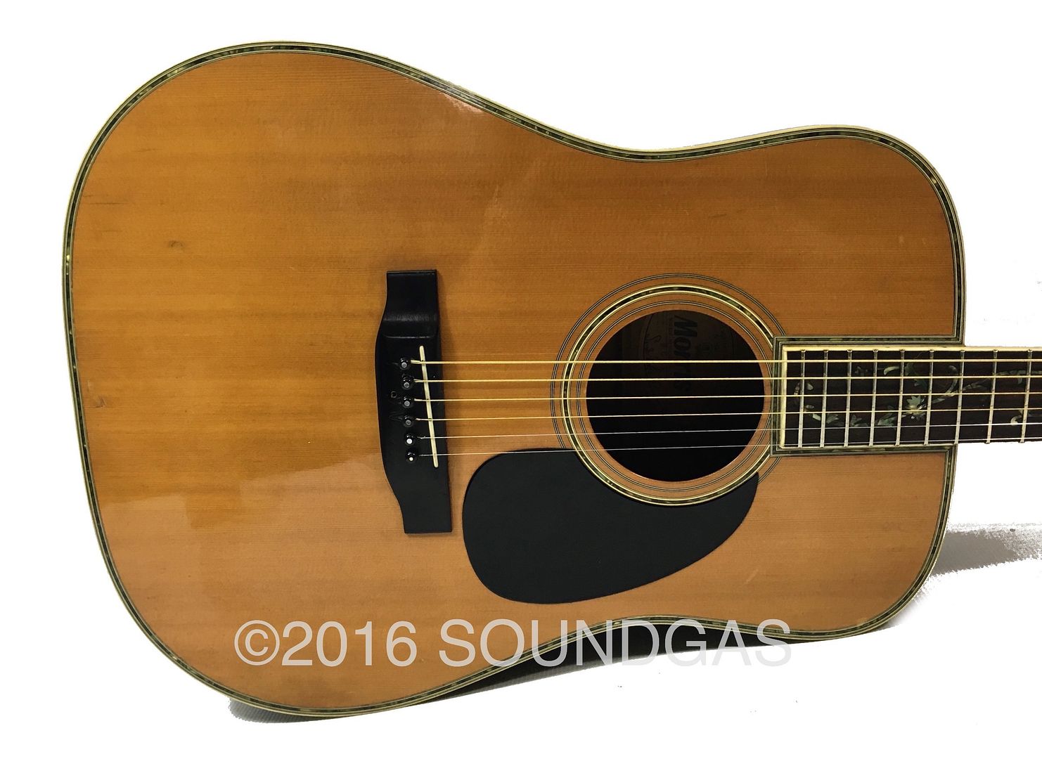  photo Morris-W65M-Acoustic-Guitar-4.jpg