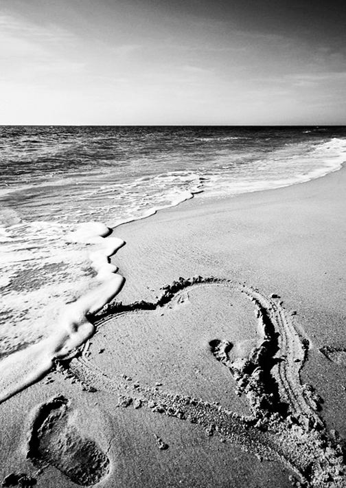 background-1.png black & white heart beach background