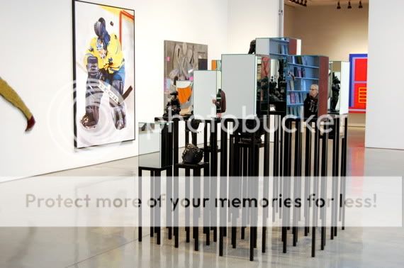 terence koh, asthma air [center], 2007